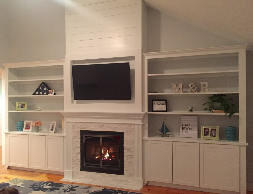 Regency P36 Gas Fireplace. Ledgewall Veneer Stone